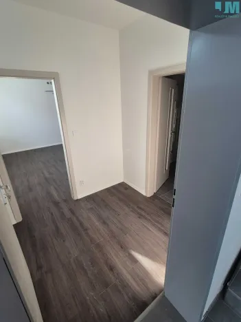 Pronájem bytu 1+kk, Třebíč, Úvoz, 30 m2