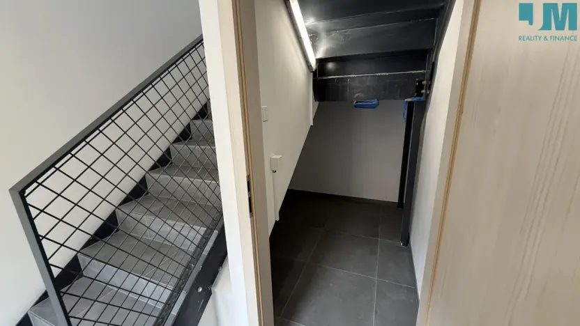 Pronájem bytu 1+kk, Třebíč, Úvoz, 30 m2