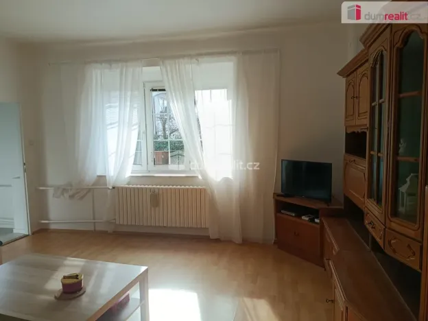 Pronájem bytu 2+1, Praha - Liboc, Jenečská, 50 m2