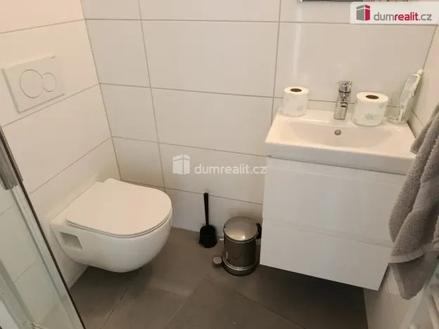 Pronájem bytu 2+1, Praha - Liboc, Jenečská, 50 m2