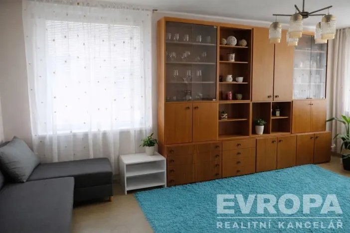 Prodej bytu 2+1, Pardubice - Zelené Předměstí, nábřeží Závodu míru, 53 m2