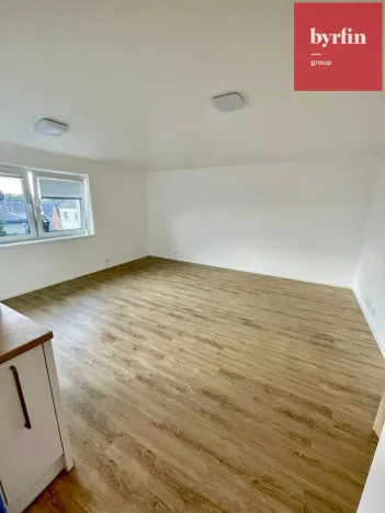 Pronájem bytu 2+kk, Opava, Ovocná, 64 m2