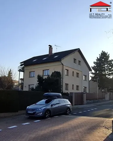 Pronájem bytu 4+1, Praha - Hostavice, Nežárská, 95 m2