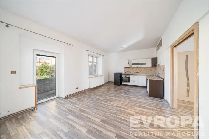 Prodej komerční nemovitosti, Vrchlabí, Pražská, 1523 m2