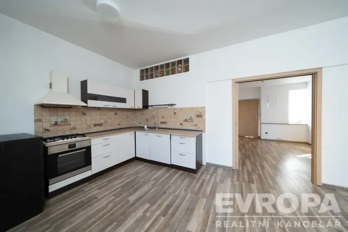 Prodej komerční nemovitosti, Vrchlabí, Pražská, 1523 m2