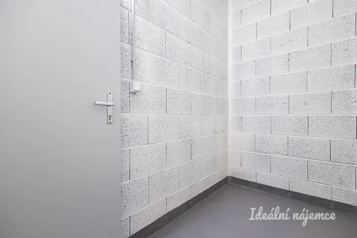 Pronájem bytu 2+kk, Praha - Hloubětín, Poděbradská, 55 m2