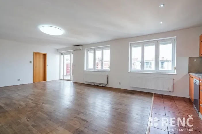 Prodej bytu 4+kk, Brno, Erbenova, 102 m2