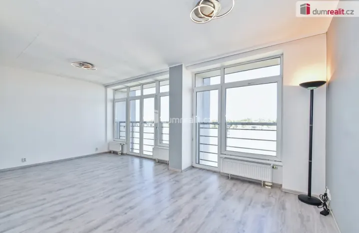 Prodej bytu 3+kk, Praha - Strašnice, Vinohradská, 78 m2