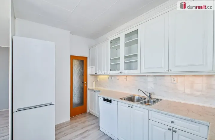 Prodej bytu 3+kk, Praha - Strašnice, Vinohradská, 78 m2