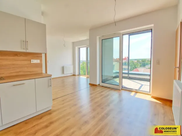 Pronájem bytu 3+kk, Znojmo, Vídeňská třída, 68 m2