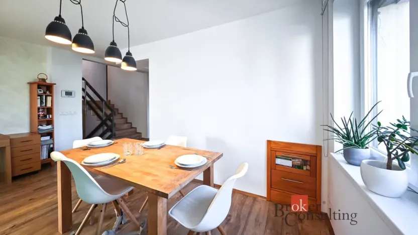 Prodej rodinného domu, Ráby, 160 m2