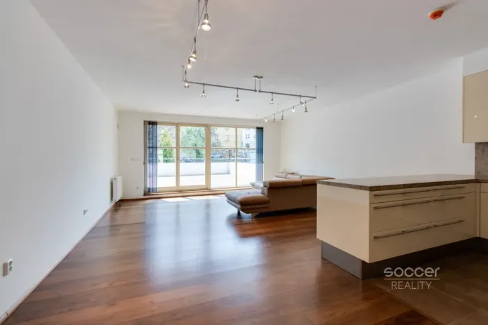 Pronájem bytu 4+kk, Praha - Břevnov, Šlikova, 120 m2