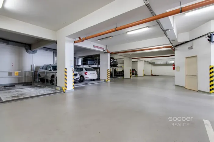 Pronájem bytu 4+kk, Praha - Břevnov, Šlikova, 120 m2