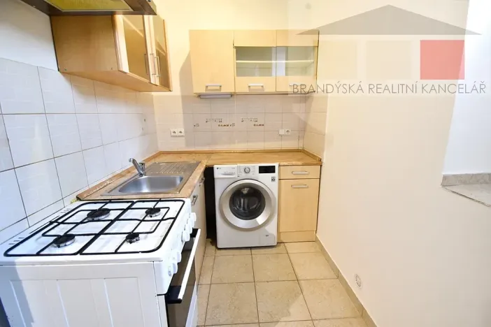 Pronájem bytu 1+kk, Praha - Vysočany, Na břehu, 37 m2