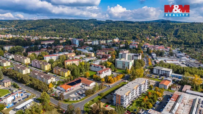 Pronájem bytu 2+kk, Mariánské Lázně - Úšovice, Kubelíkova, 47 m2