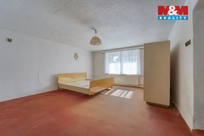 Prodej rodinného domu, Kladruby, Husova, 131 m2