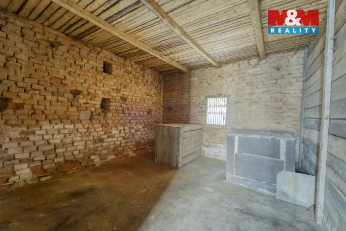 Prodej rodinného domu, Kladruby, Husova, 131 m2