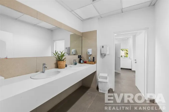 Pronájem kanceláře, Praha, Modřanská, 19 m2