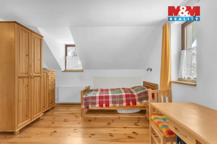 Pronájem rodinného domu, Pecka, 88 m2