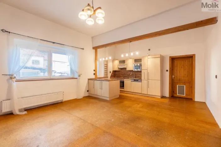 Prodej rodinného domu, Dubí - Běhánky, Palackého, 182 m2