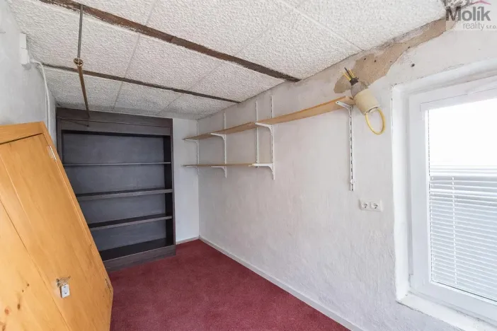 Prodej rodinného domu, Dubí - Běhánky, Palackého, 182 m2