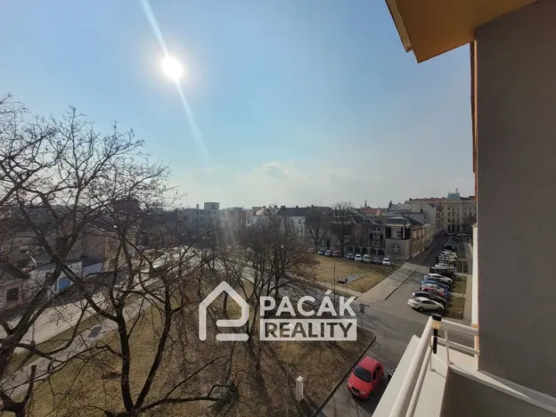 Pronájem bytu 3+1, Prostějov, nám. Padlých hrdinů, 84 m2
