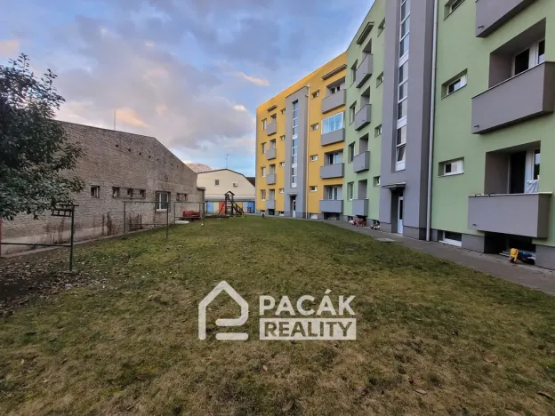 Pronájem bytu 3+1, Prostějov, nám. Padlých hrdinů, 84 m2