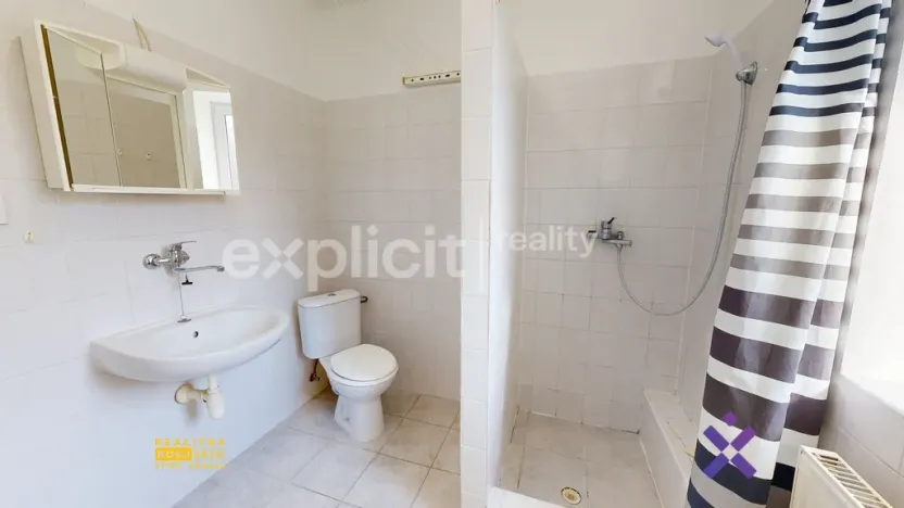 Pronájem bytu 1+1, Zlín, Kamenitá, 32 m2