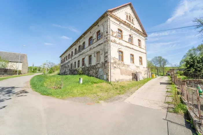 Prodej vícegeneračního domu, Habrovany, 600 m2