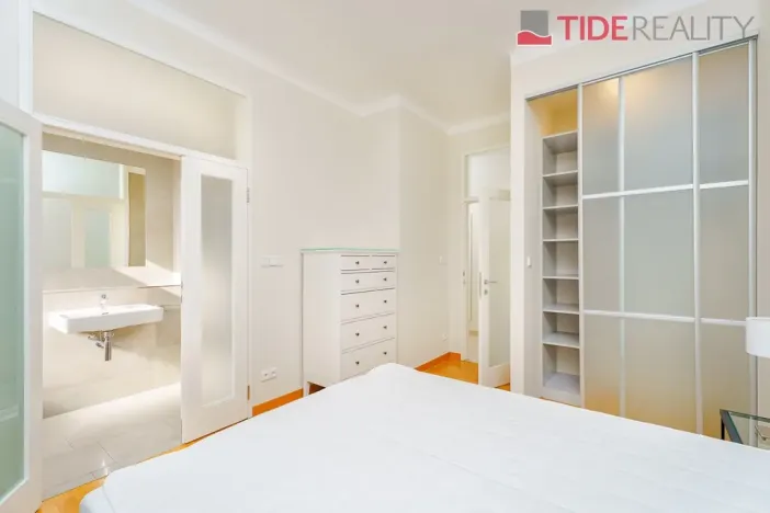 Pronájem bytu 2+kk, Praha - Nové Město, Myslíkova, 70 m2