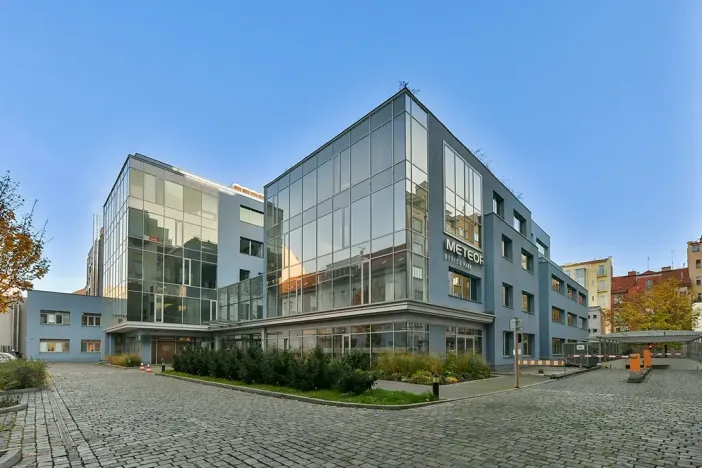 Pronájem kanceláře, Praha - Karlín, Sokolovská, 137 m2
