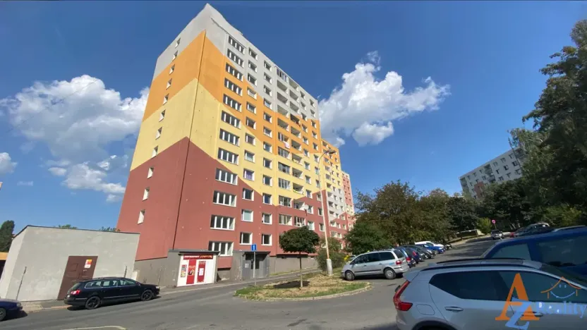 Prodej bytu 2+1, Chomutov, Dřínovská, 63 m2