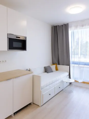 Pronájem bytu 1+kk, Praha - Vysočany, Poděbradská, 18 m2