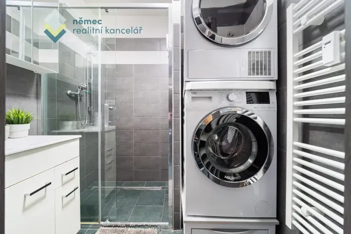 Prodej bytu 3+1, Praha - Kbely, Martinická, 79 m2