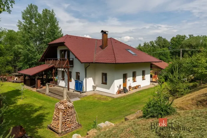 Prodej rodinného domu, Malonty - Jaroměř, 193 m2