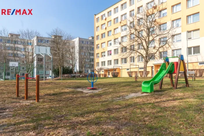 Prodej bytu 2+kk, Litvínov - Horní Litvínov, Valdštejnská, 50 m2