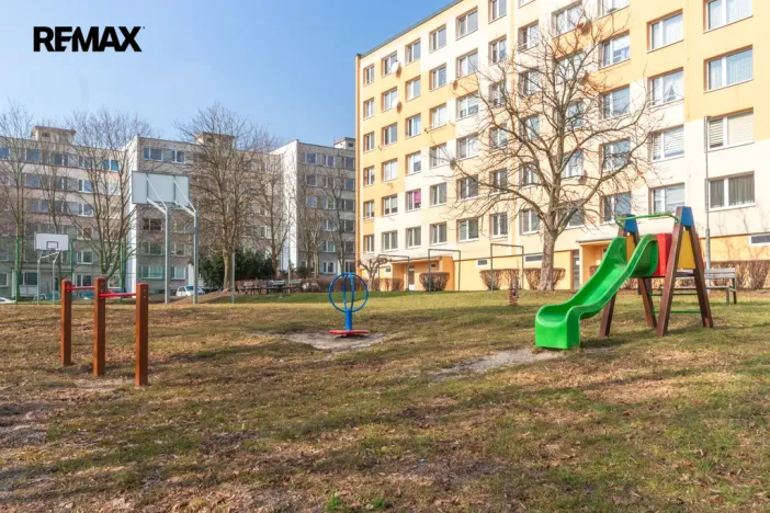 Prodej bytu 2+kk, Litvínov - Horní Litvínov, Valdštejnská, 50 m2