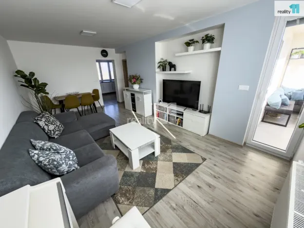 Prodej bytu 3+kk, Lošany, 64 m2