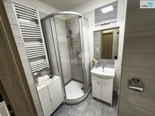 Prodej bytu 3+kk, Lošany, 64 m2