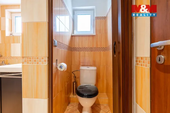 Prodej rodinného domu, Sokoleč, Švestková, 184 m2