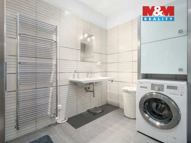 Prodej rodinného domu, Pastviny, 237 m2