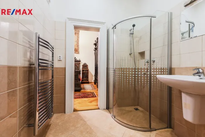 Pronájem kanceláře, Praha - Nové Město, Na Zderaze, 180 m2