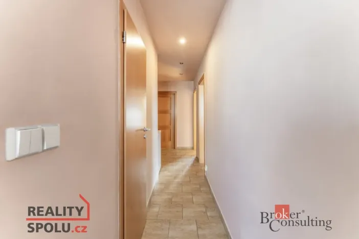 Prodej bytu 3+1, Jihlava, Slavíčkova, 87 m2