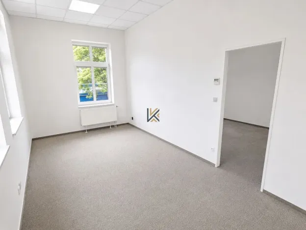 Pronájem kanceláře, Praha - Smíchov, Nádražní, 35 m2