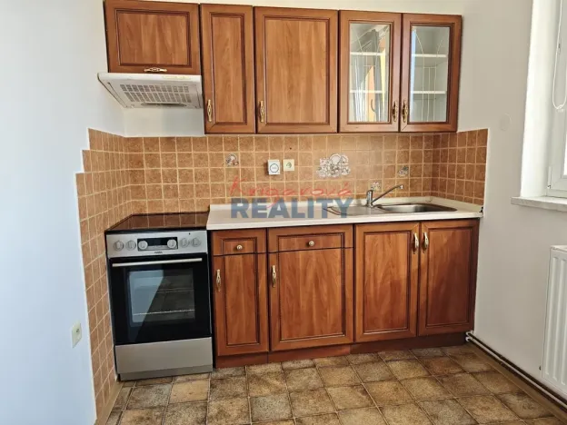 Pronájem bytu 2+1, Bujanov, 63 m2