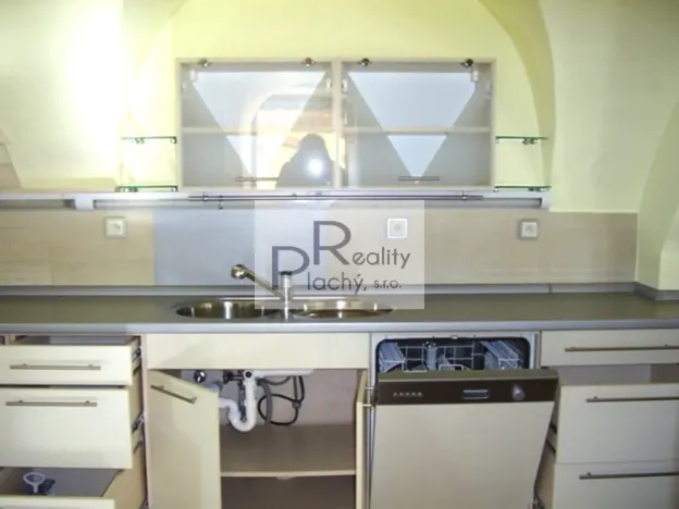 Pronájem bytu 3+kk, Znojmo, Obroková, 65 m2