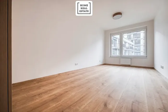 Pronájem bytu 2+kk, Praha - Vysočany, Kolbenova, 55 m2