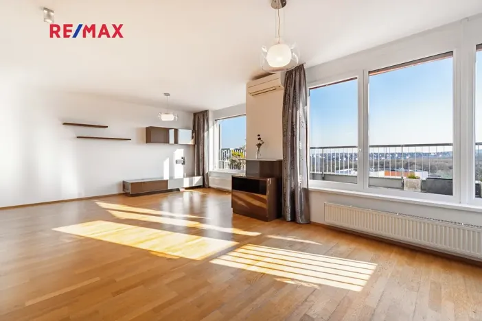 Pronájem bytu 4+kk, Praha - Smíchov, Smrčinská, 116 m2