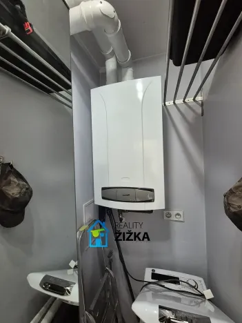 Prodej bytu 2+kk, Rousínov, Nad Školou, 45 m2