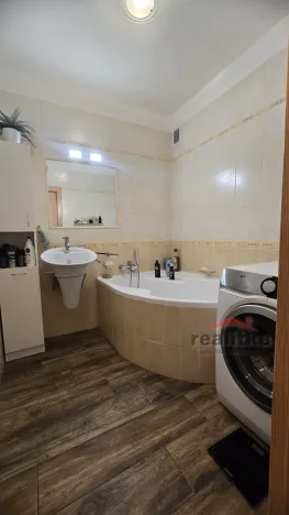 Pronájem bytu 3+1, Opava - Kateřinky, Edvarda Beneše, 70 m2